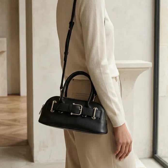Buckle bag